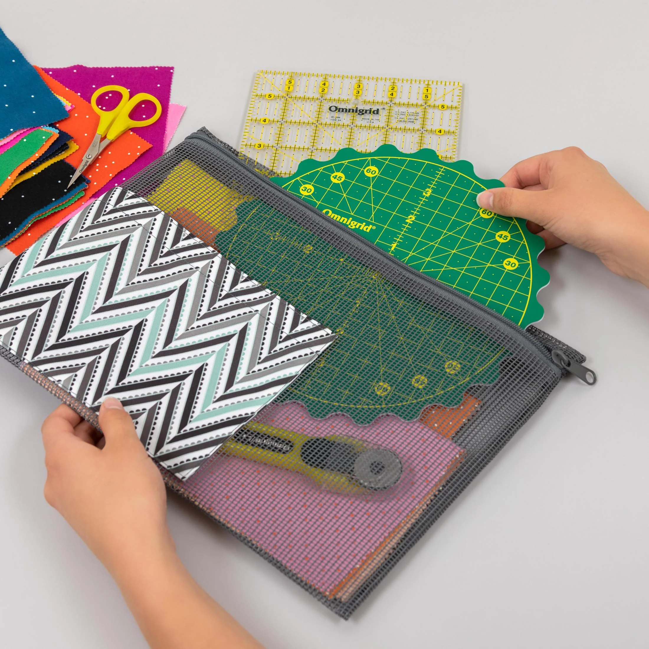 Mesh Project Pouch - Image 3