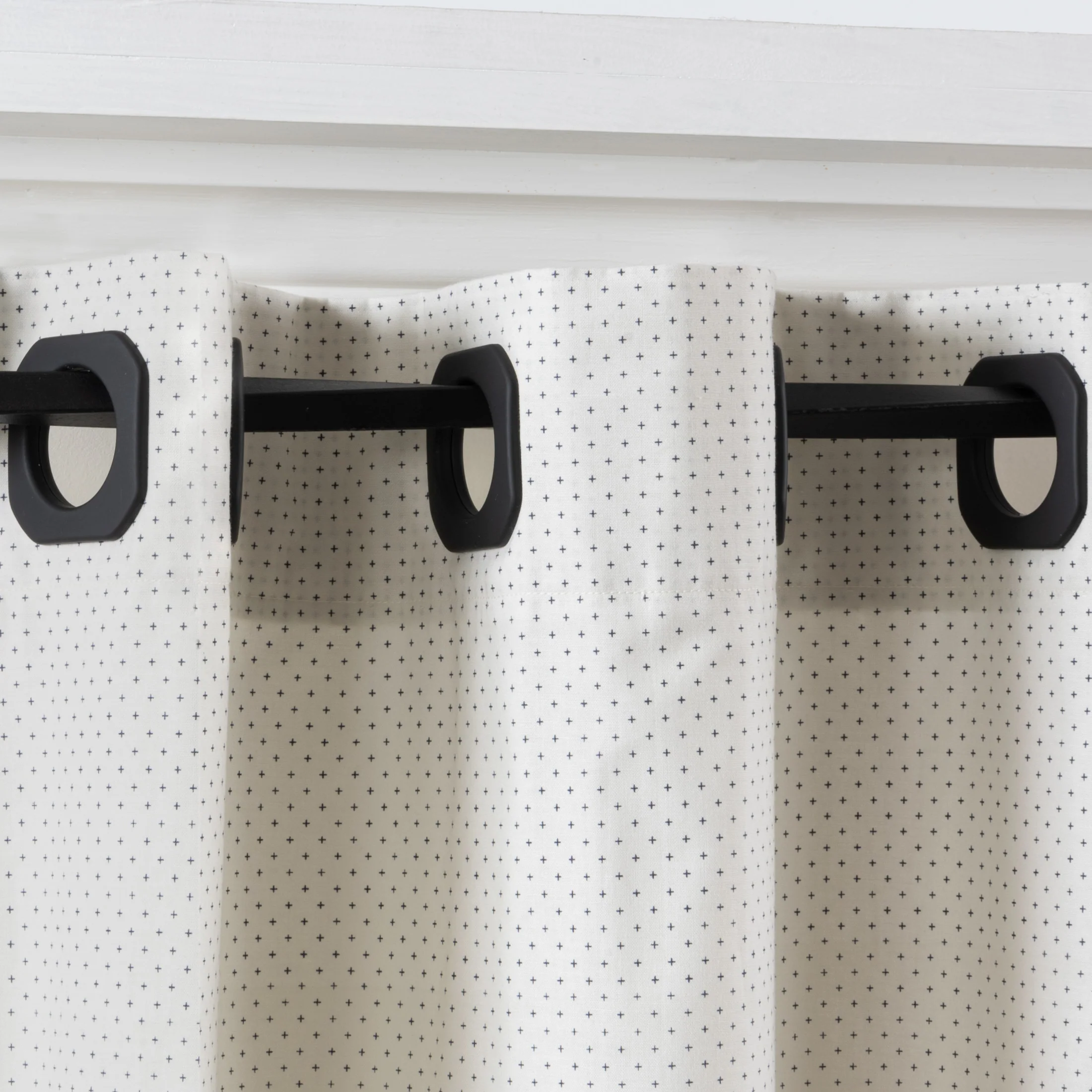 1-9/16" Square Plastic Curtain Grommets, Matte Black, 8 Sets - Image 6