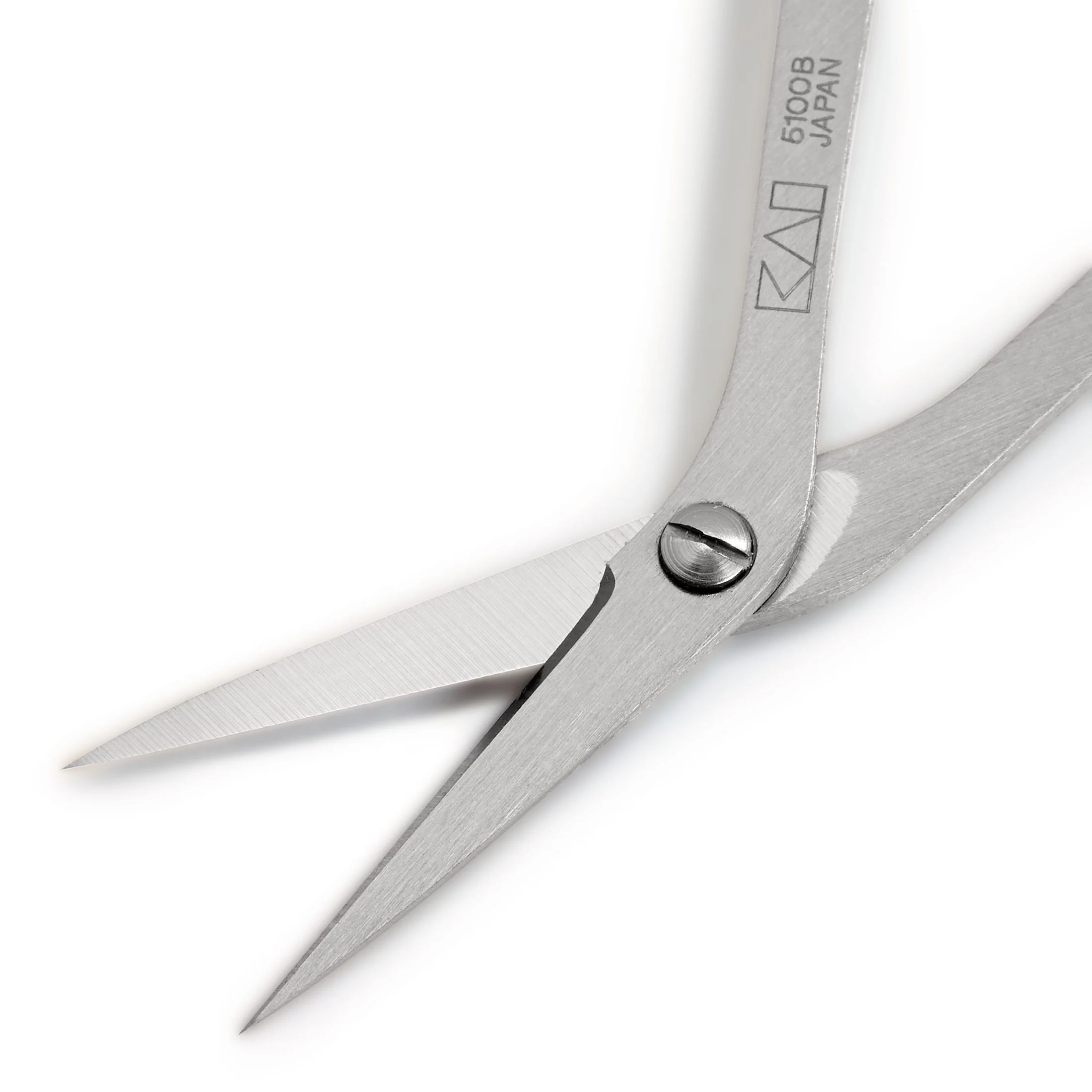 4" Professional Curved Embroidery Scissors - Image 3