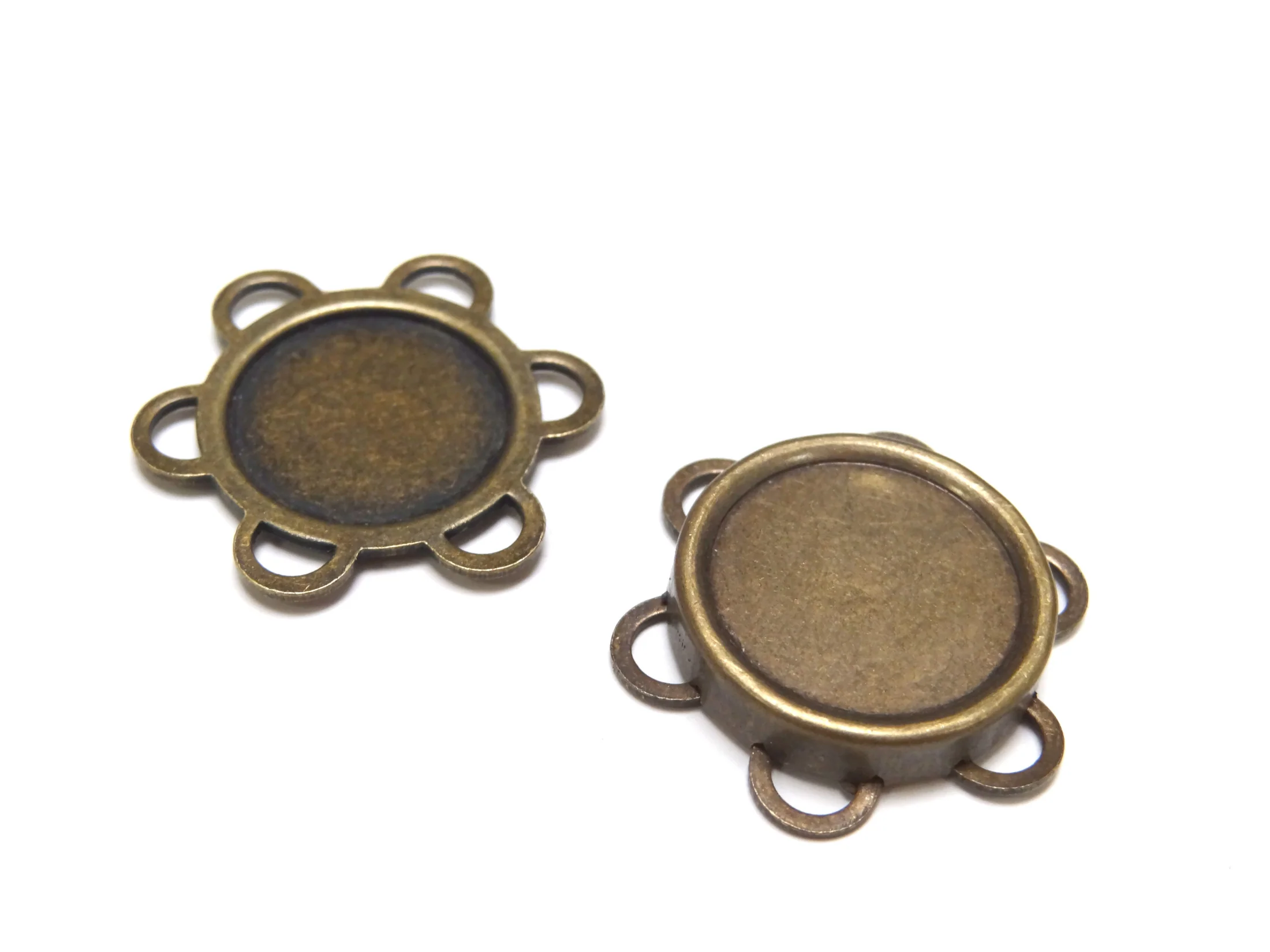 Magnetic Flower Sew-On Snap, 1 Set, Antique brass - Image 2